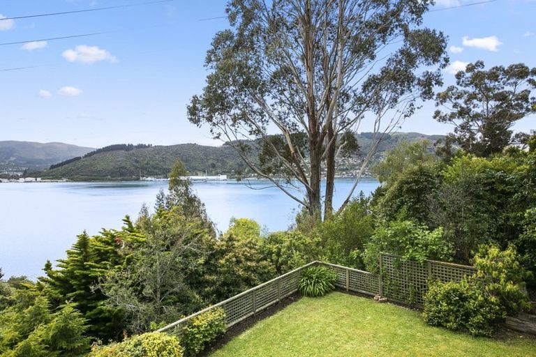 Photo of property in 32 Irvine Road, The Cove, Dunedin, 9077