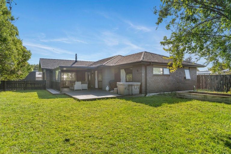 Photo of property in 74 Park Road, Carterton, 5713