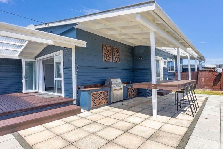 Photo of property in 10 Orowaiti Road, Westport, 7825