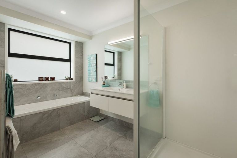 Photo of property in 34 Mulgan Street, Katikati, 3129