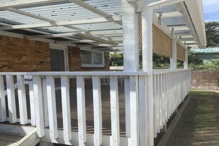 Photo of property in 2/69 Portage Road, Otahuhu, Auckland, 1062