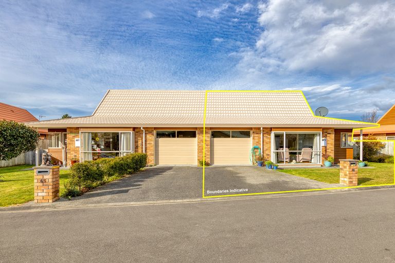 Photo of property in Holdsworth Villas, 66/2 William Donald Drive, Solway, Masterton, 5810