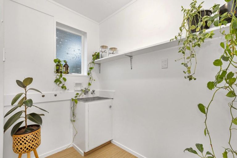 Photo of property in 28b Bay View Road, Raglan, 3225