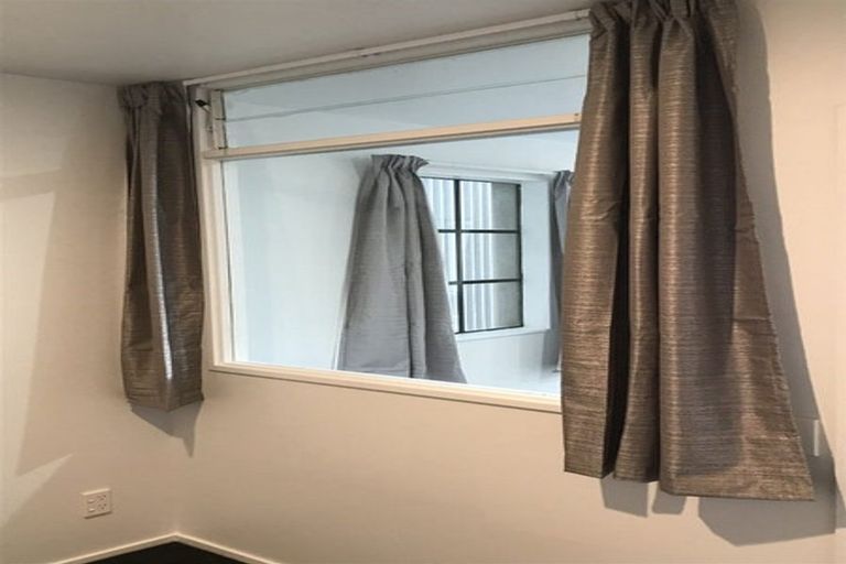 Photo of property in Courtenay Apartments, 409/120 Courtenay Place, Te Aro, Wellington, 6011