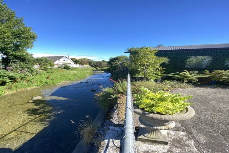 Photo of property in 8 Brook Street, The Brook, Nelson, 7010