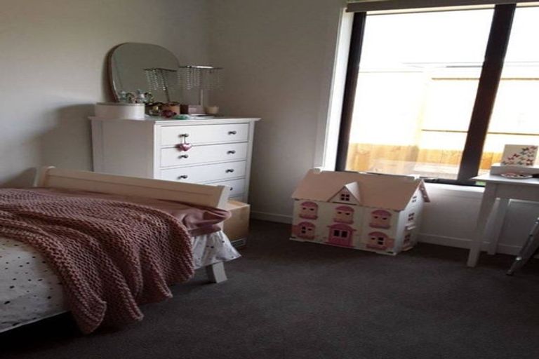 Photo of property in 6 Richards Street, Cambridge, 3434