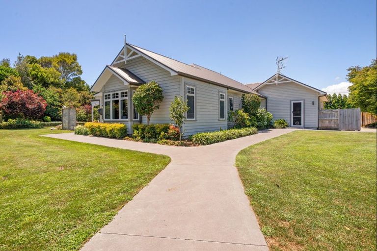 Photo of property in 112 Princess Street, Waitara, 4383