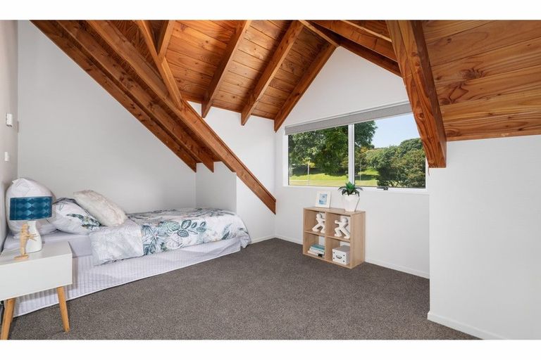 Photo of property in 90 Sherwood Street, Bellevue, Tauranga, 3110