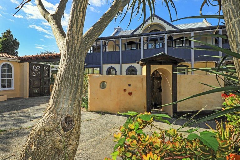 Photo of property in 37 Gillies Crescent, Waimarama, Havelock North, 4294