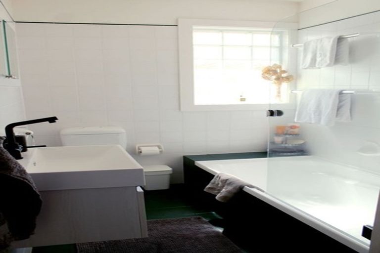 Photo of property in 23 Aberdeen Road, Saint Clair, Dunedin, 9012