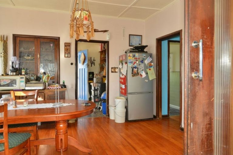 Photo of property in 37 Muir Street, Te Hapara, Gisborne, 4010