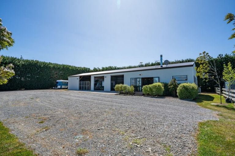 Photo of property in 818 Oxford Road, Fernside, Rangiora, 7471