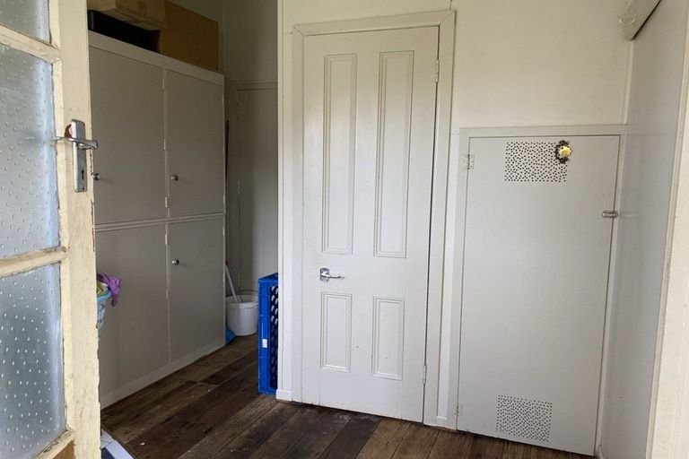 Photo of property in 30 Cambria Street, Hawera, 4610