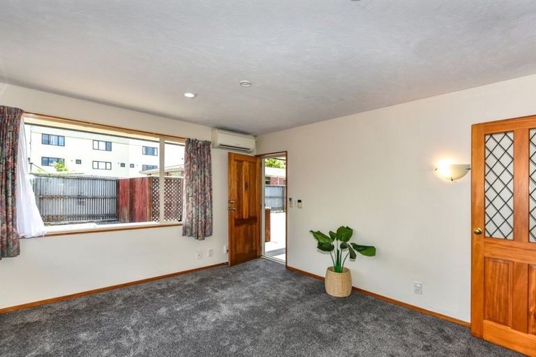 Photo of property in 3/43 Peverel Street, Riccarton, Christchurch, 8041