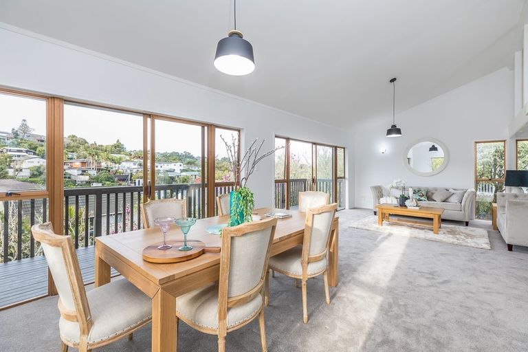 Photo of property in 47 Stapleford Crescent, Browns Bay, Auckland, 0630