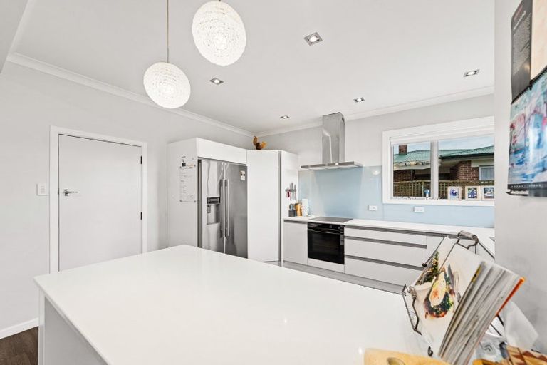 Photo of property in 19 Milton Street, Gore, 9710