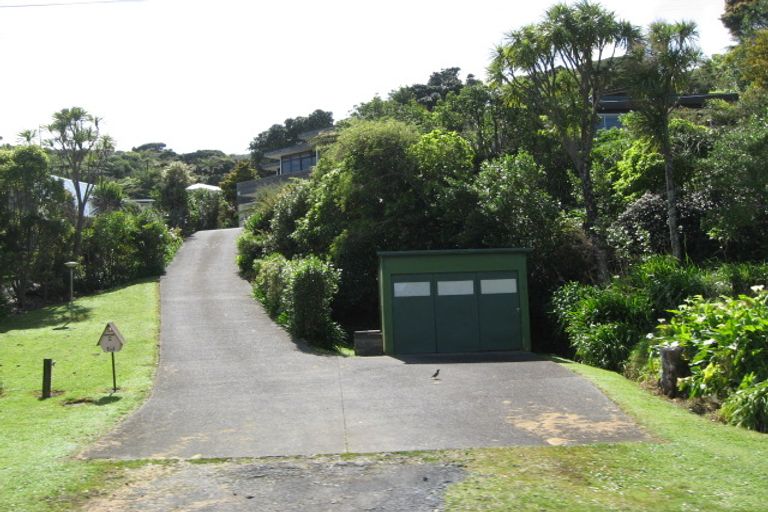 Photo of property in 8 Foster Avenue, Huia, Auckland, 0604
