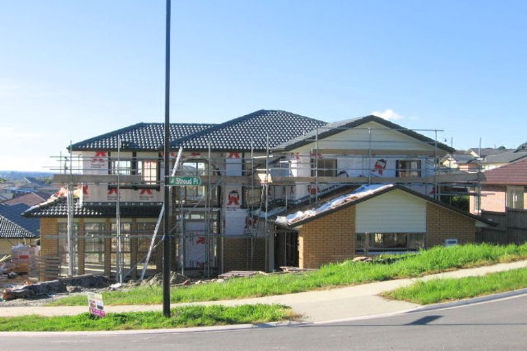 Photo of property in 10 Leafield Crescent, Henderson, Auckland, 0612