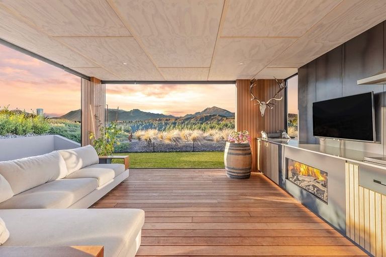 Photo of property in Northlake, 34 Bonspiel Road, Wanaka, 9305