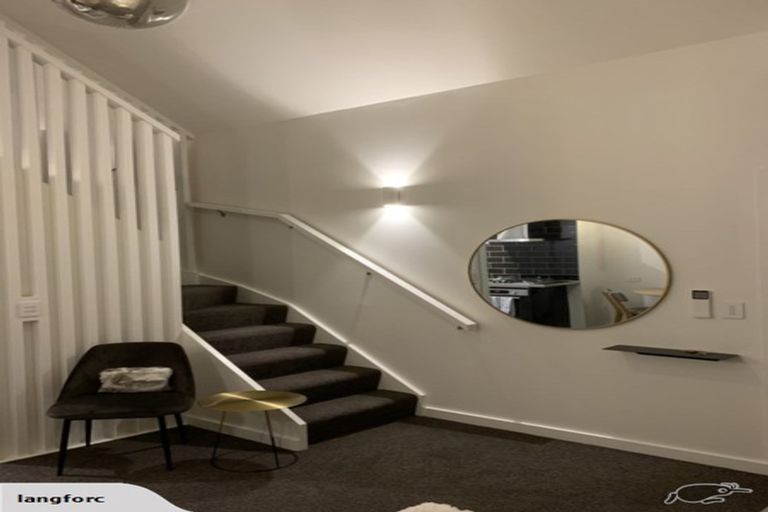 Photo of property in 225 Aro Street, Aro Valley, Wellington, 6021