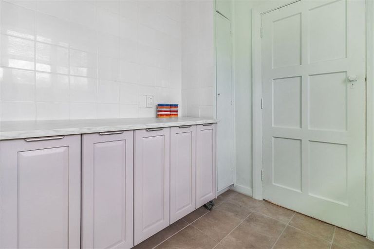 Photo of property in 5 Huia Street, Riccarton, Christchurch, 8041