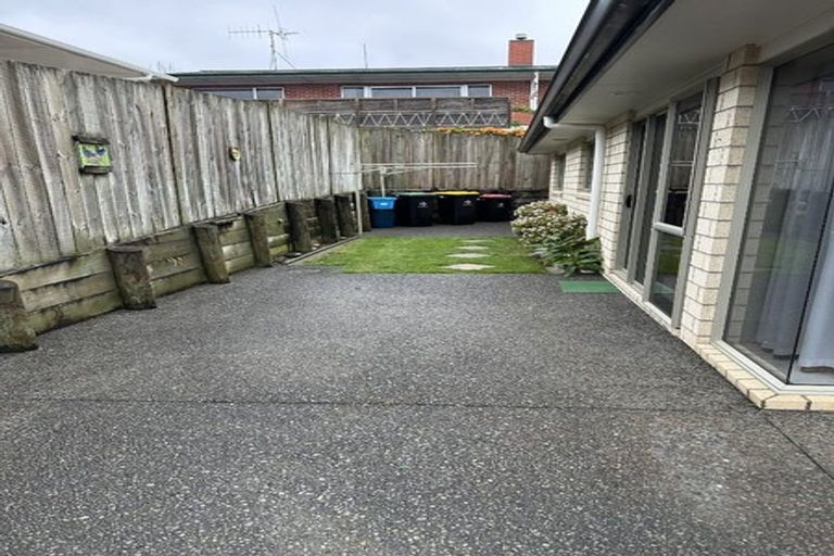 Photo of property in 13a Chevron Drive, Bellevue, Tauranga, 3110