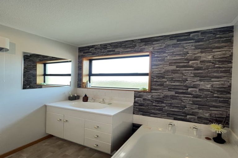 Photo of property in 45 Mull Street, Palmerston, 9430