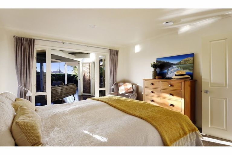 Photo of property in 2 Cashmere Close, Richmond, 7020