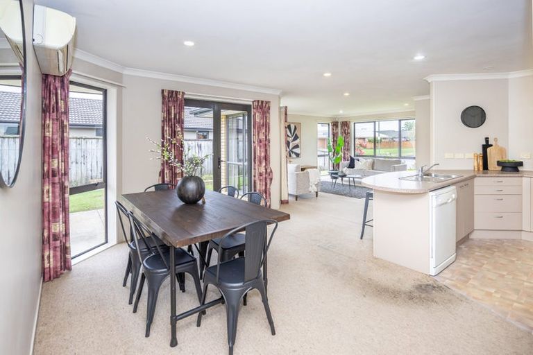 Photo of property in 33 Tuirangi Street, Flagstaff, Hamilton, 3210