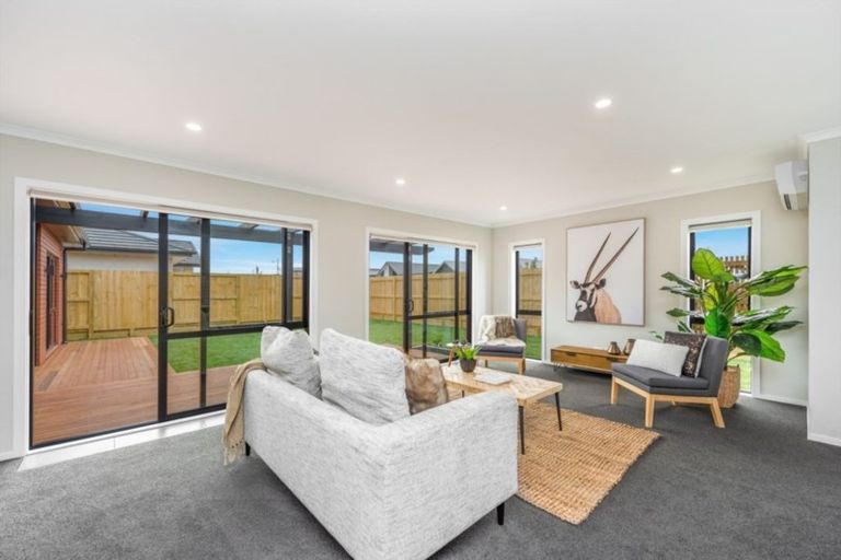 Photo of property in 12 Mana Drive, Baverstock, Hamilton, 3200