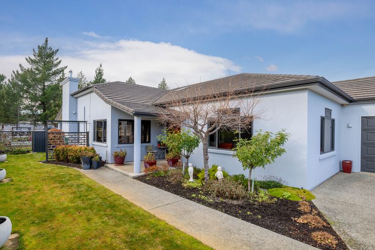 Photo of property in 6 Spruce Close, Alexandra, 9320