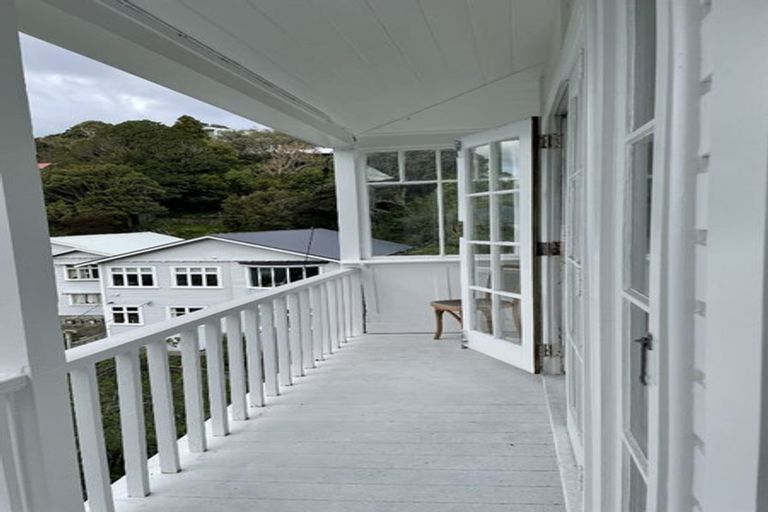 Photo of property in 85 Todman Street, Brooklyn, Wellington, 6021