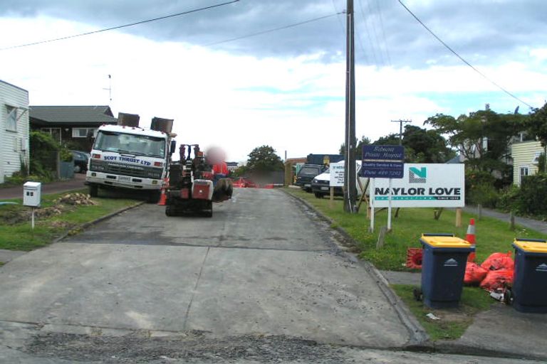 Photo of property in 3/12b Coronation Street, Belmont, Auckland, 0622