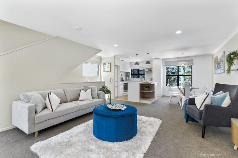 Photo of property in 83c Hill Street, Thorndon, Wellington, 6011