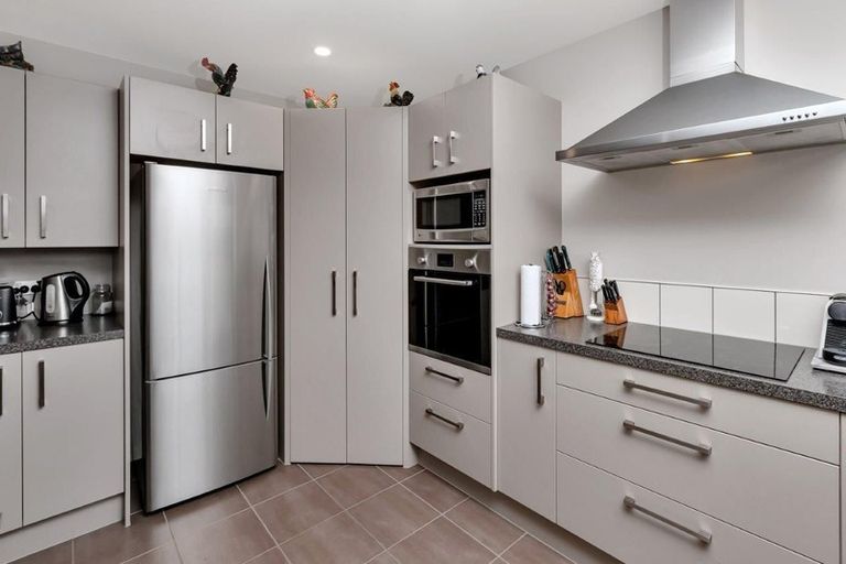 Photo of property in 10 Sea Dune Place, Ruakaka, 0116