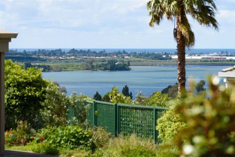 Photo of property in 17/674l Ranginui Road, Welcome Bay, Tauranga, 3175