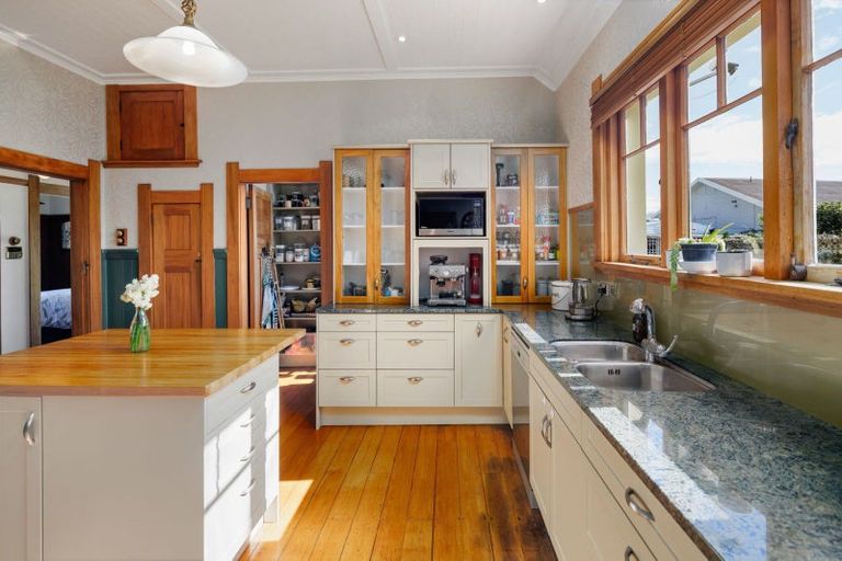 Photo of property in 5 Te Aroha Street, Hamilton East, Hamilton, 3216