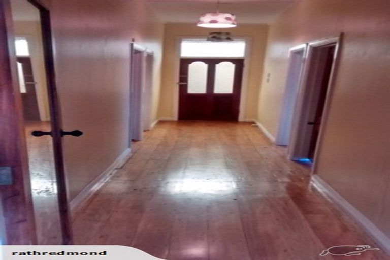 Photo of property in 63 Sutherland Road, Melrose, Wellington, 6023