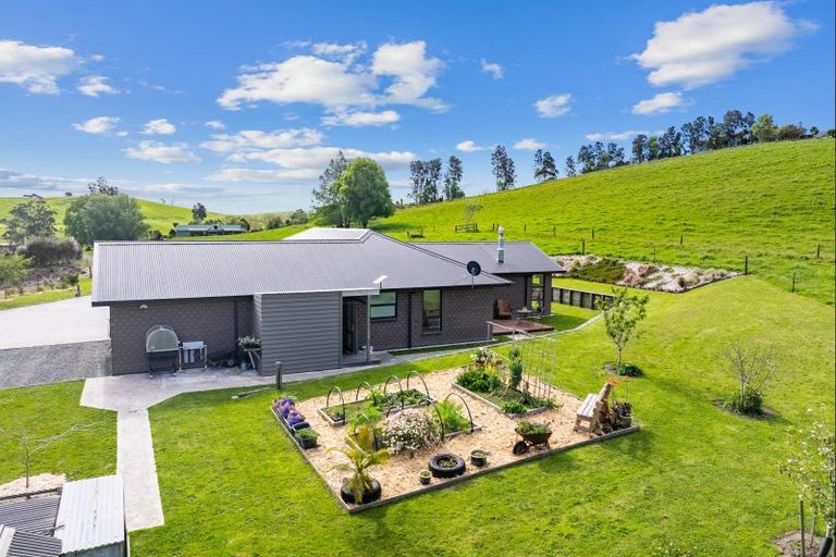 Photo of property in 152a Kokopu Block Road, Maungatapere, Whangarei, 0179