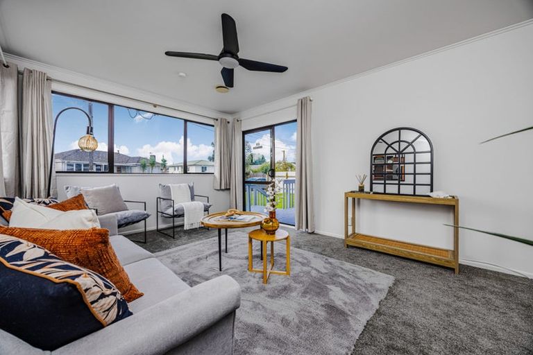Photo of property in 5 Evans Place, Papakura, 2110