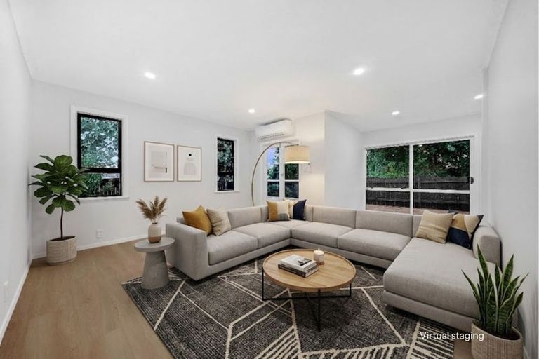 Photo of property in 1/3 Cross Street, Papakura, 2110