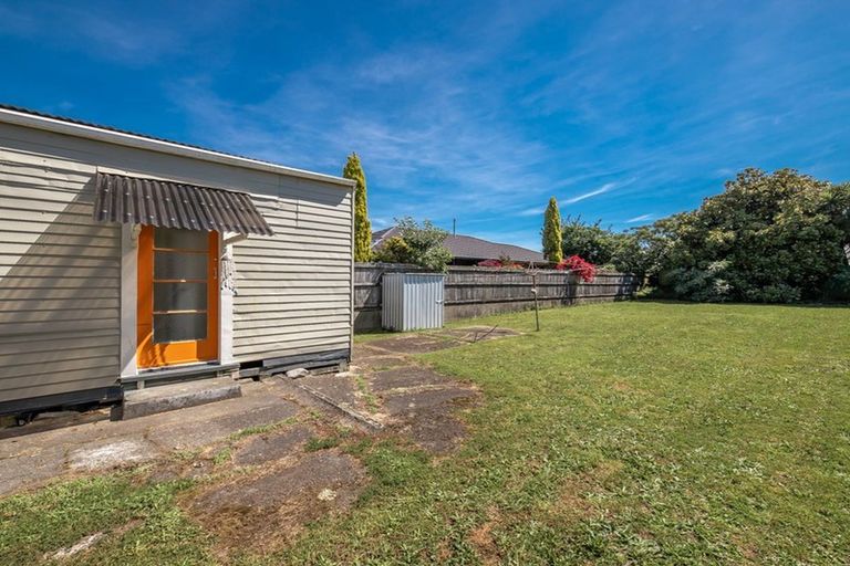 Photo of property in 82-84 Queen Street, Westport, 7825