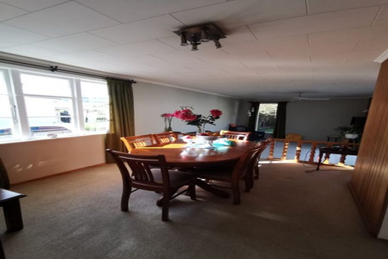Photo of property in 219 Cambridge Terrace, Naenae, Lower Hutt, 5011
