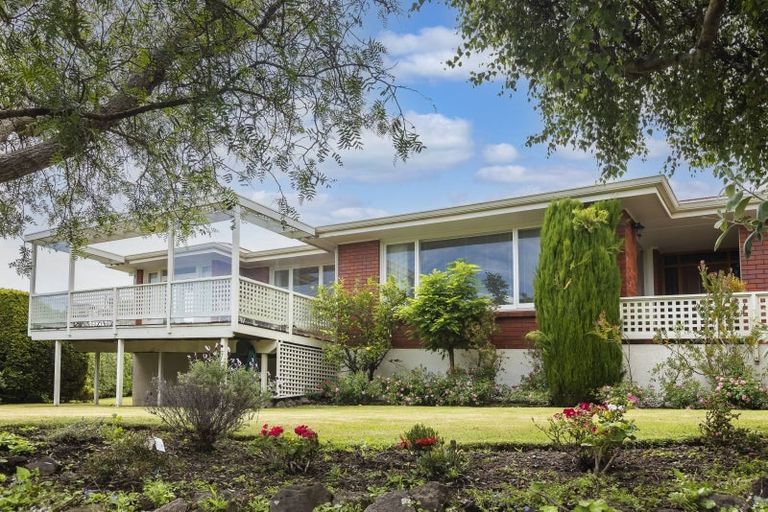 Photo of property in 16 Michael Avenue, Mount Pleasant, Christchurch, 8081