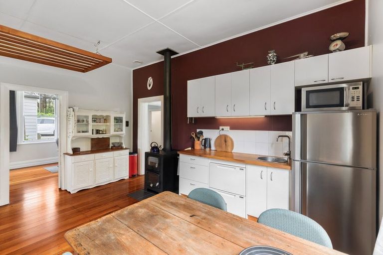 Photo of property in 72 Oneriri Road, Kaiwaka, 0573