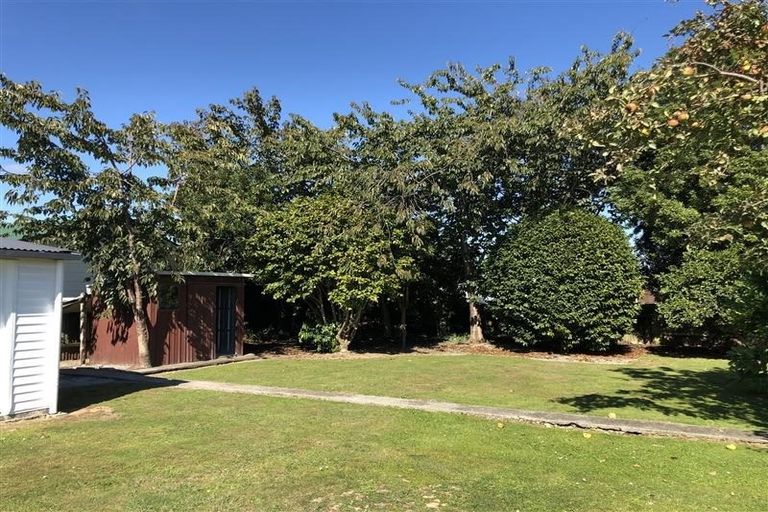 Photo of property in 12 Vogel Street, Shannon, 4821