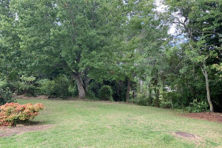 Photo of property in 51 Cyclarama Crescent, Massey, Auckland, 0614