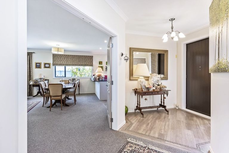 Photo of property in 25 Jade Lane, Paraparaumu, 5032