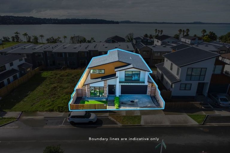 Photo of property in 51 Turret Lane, Hobsonville, Auckland, 0616