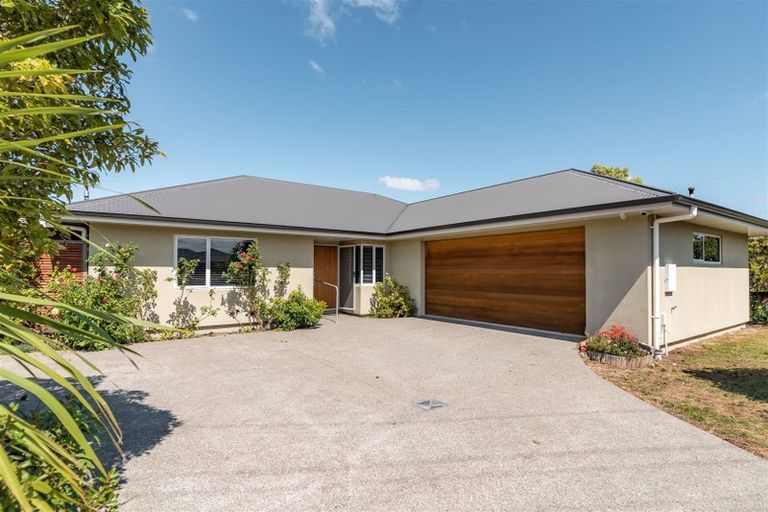 Photo of property in 129 Pownall Street, Masterton, 5810